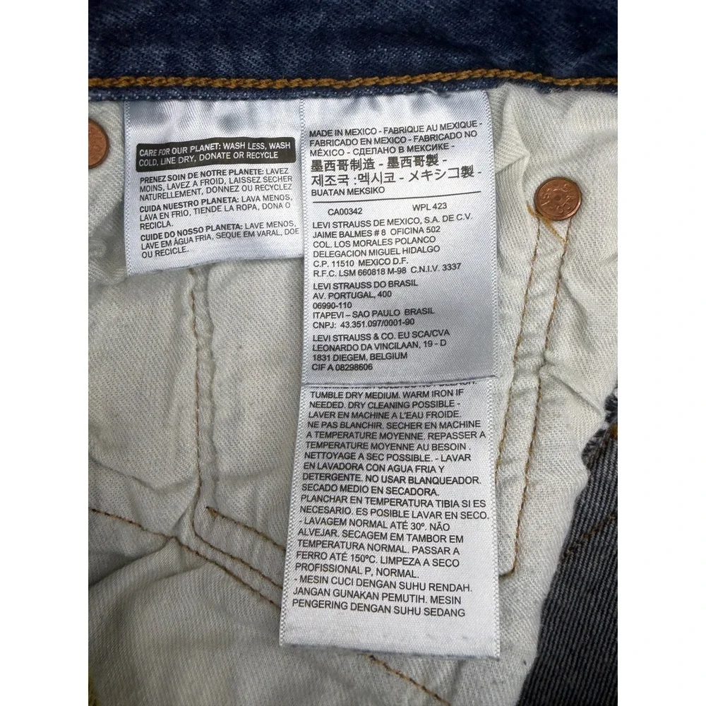 Levis 501 Original Fit Mens Jeans 32x32 Blue‎ Denim Straight Leg Button Fly